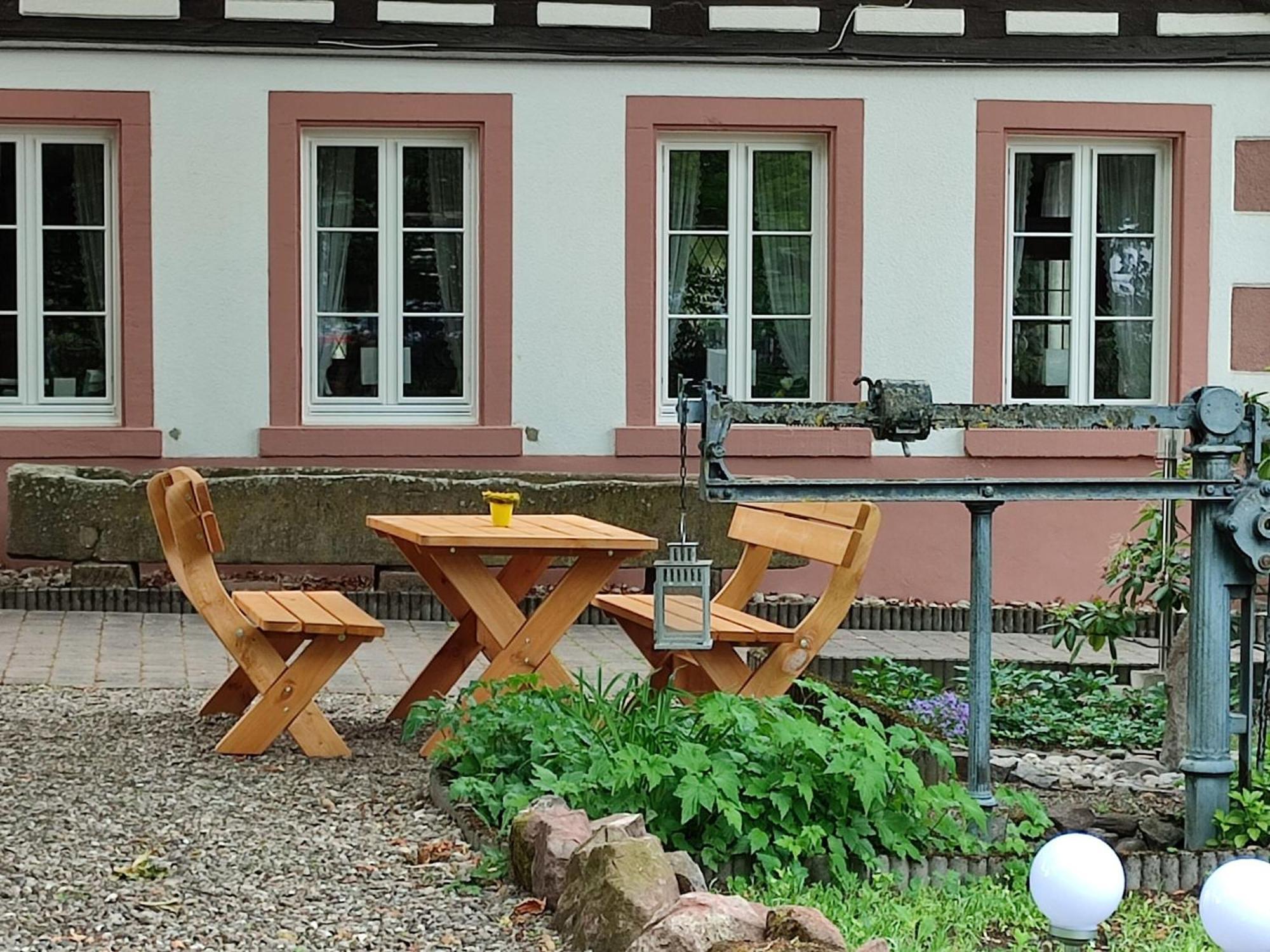 Boutique-Hotel Krone Denzlingen Eksteriør billede