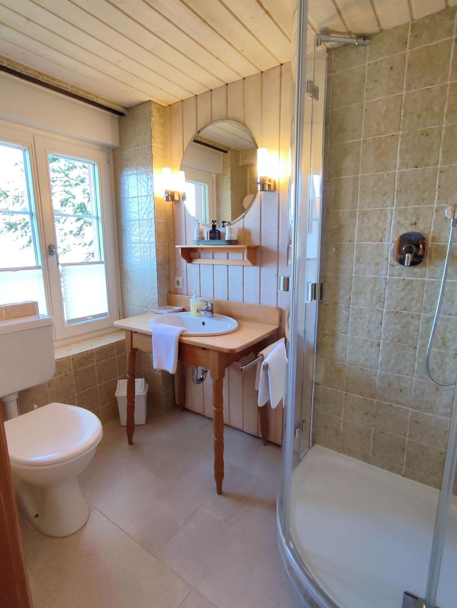 Boutique-Hotel Krone Denzlingen Eksteriør billede